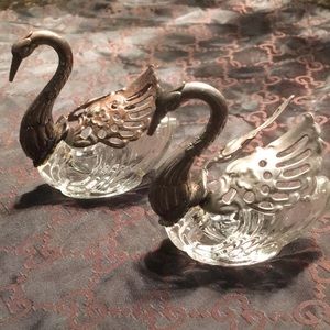 Antique Swans 🦢